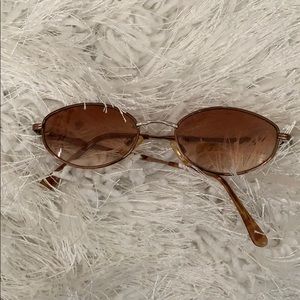 trendy small sunglasses